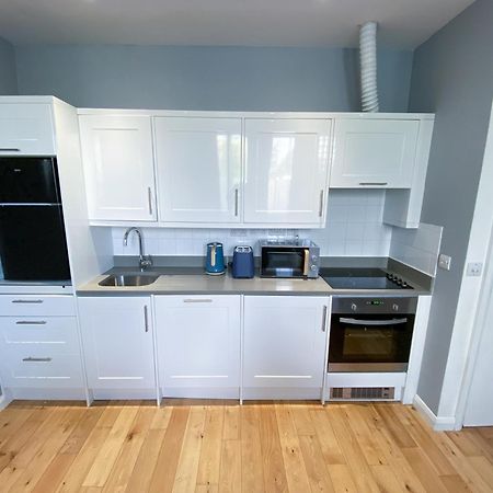 2 Bedroom Flat - 2 Bath - 15 Min Camden Town Лондон Екстериор снимка