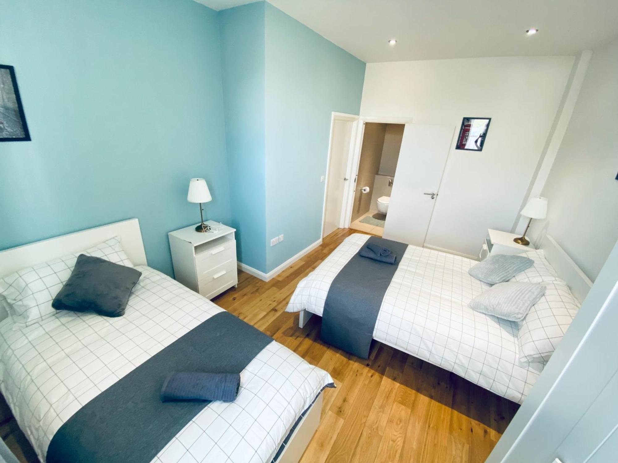 2 Bedroom Flat - 2 Bath - 15 Min Camden Town Лондон Екстериор снимка