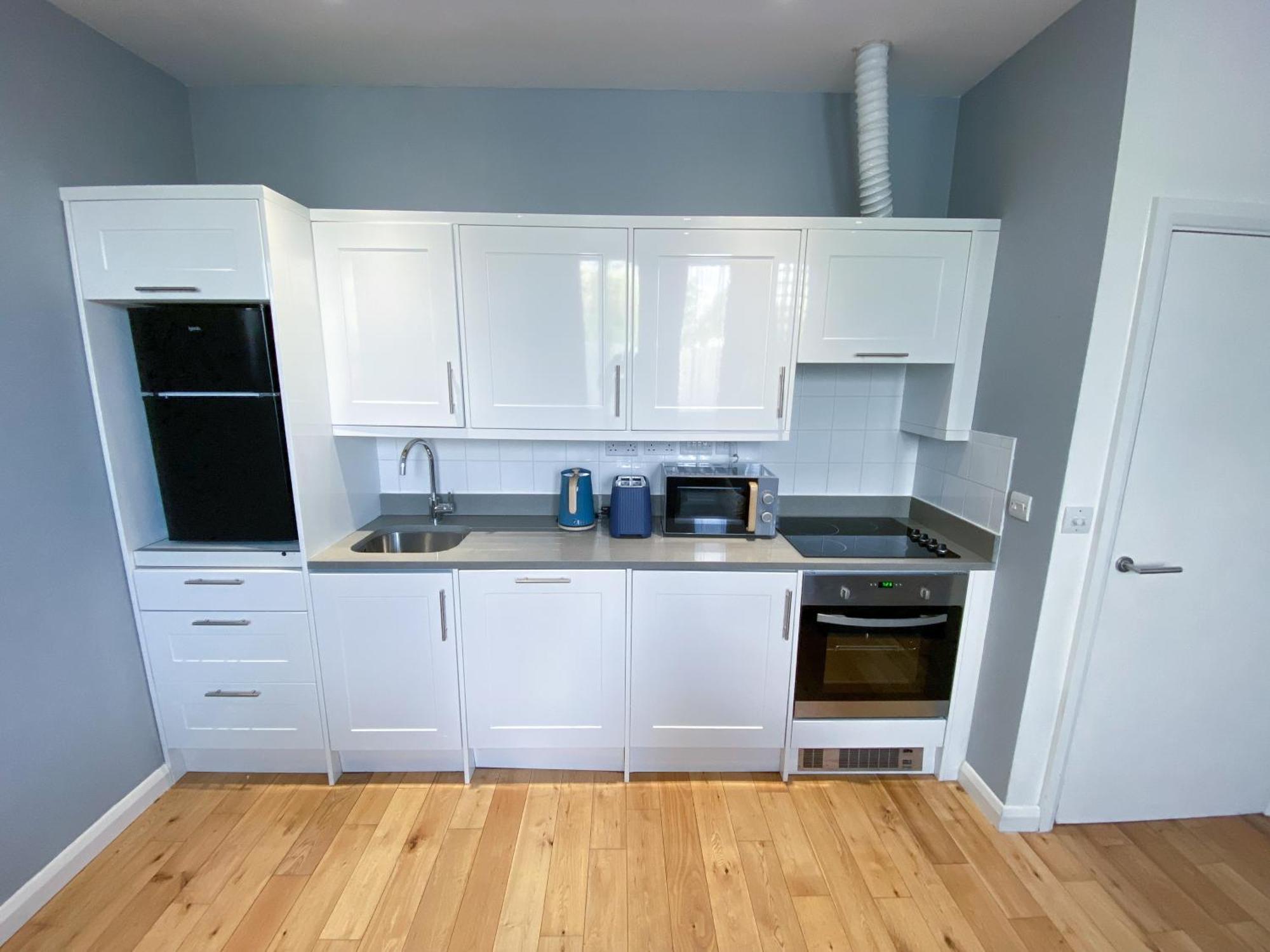 2 Bedroom Flat - 2 Bath - 15 Min Camden Town Лондон Екстериор снимка